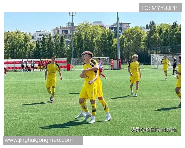 中国足球留洋球员最新动态解析:崭新赛季展望与挑战 中国足球留洋球员最新动态解析:崭新赛季展望与挑战