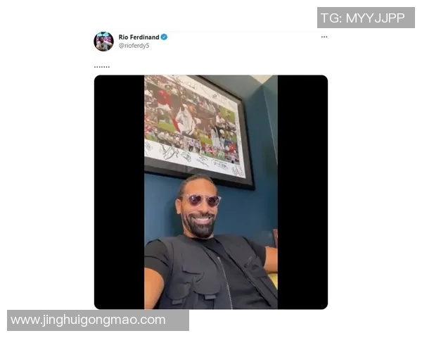C罗最新社交媒体动态汇总热帖盘点全景展现球迷关注与互动焦点 C罗最新社交媒体动态汇总热帖盘点全景展现球迷关注与互动焦点