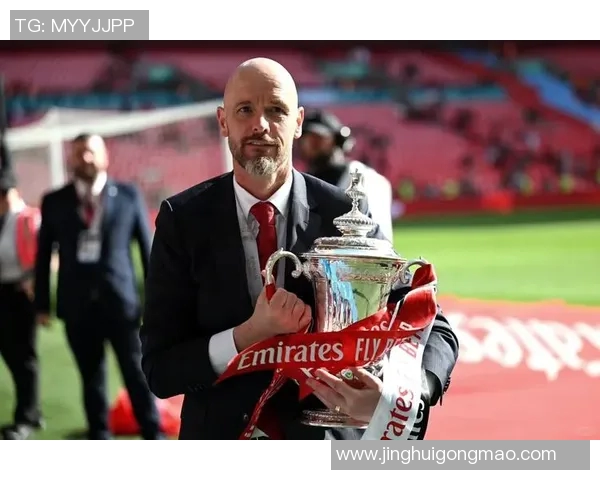 今日体育快讯:转会、伤病、战报一网打尽